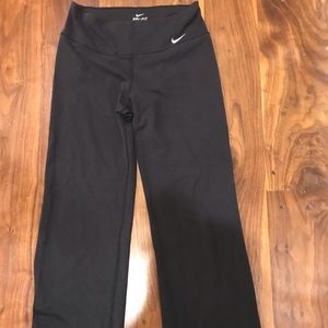 Nike dri-fit bootcut leggings